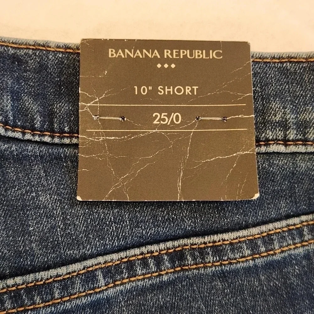 NWT || BANANA REPUBLIC || Bermuda shorts, long, denim, mid rise, extra small